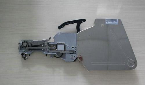Yamaha Feeder CL 12mm P/N: KW1-M2200-300